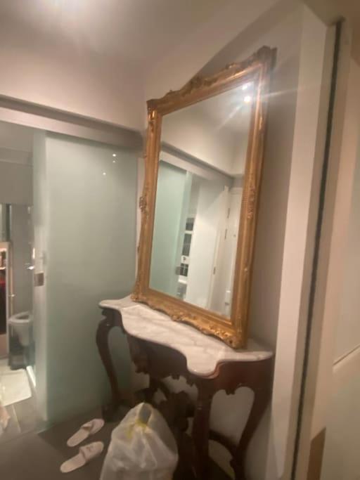 Large Studio Flat In Kensington Лондон Экстерьер фото